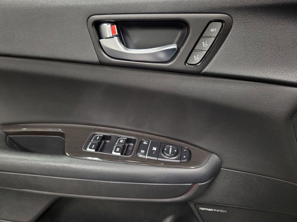 Used 2020 Kia Optima Premium image 20