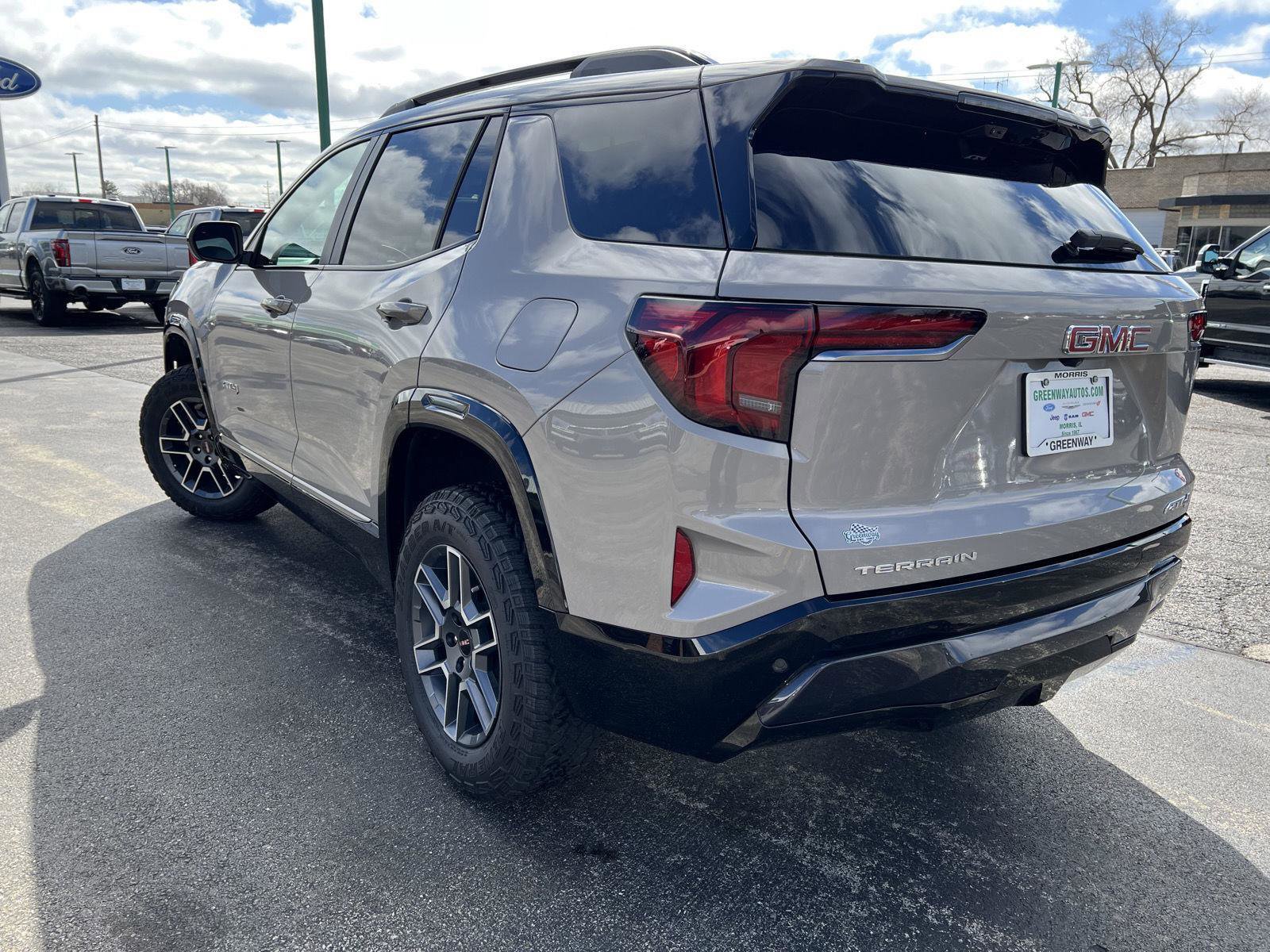 New 2026 GMC Terrain AT4 w/ Technology Package II AWD/4WD image 8