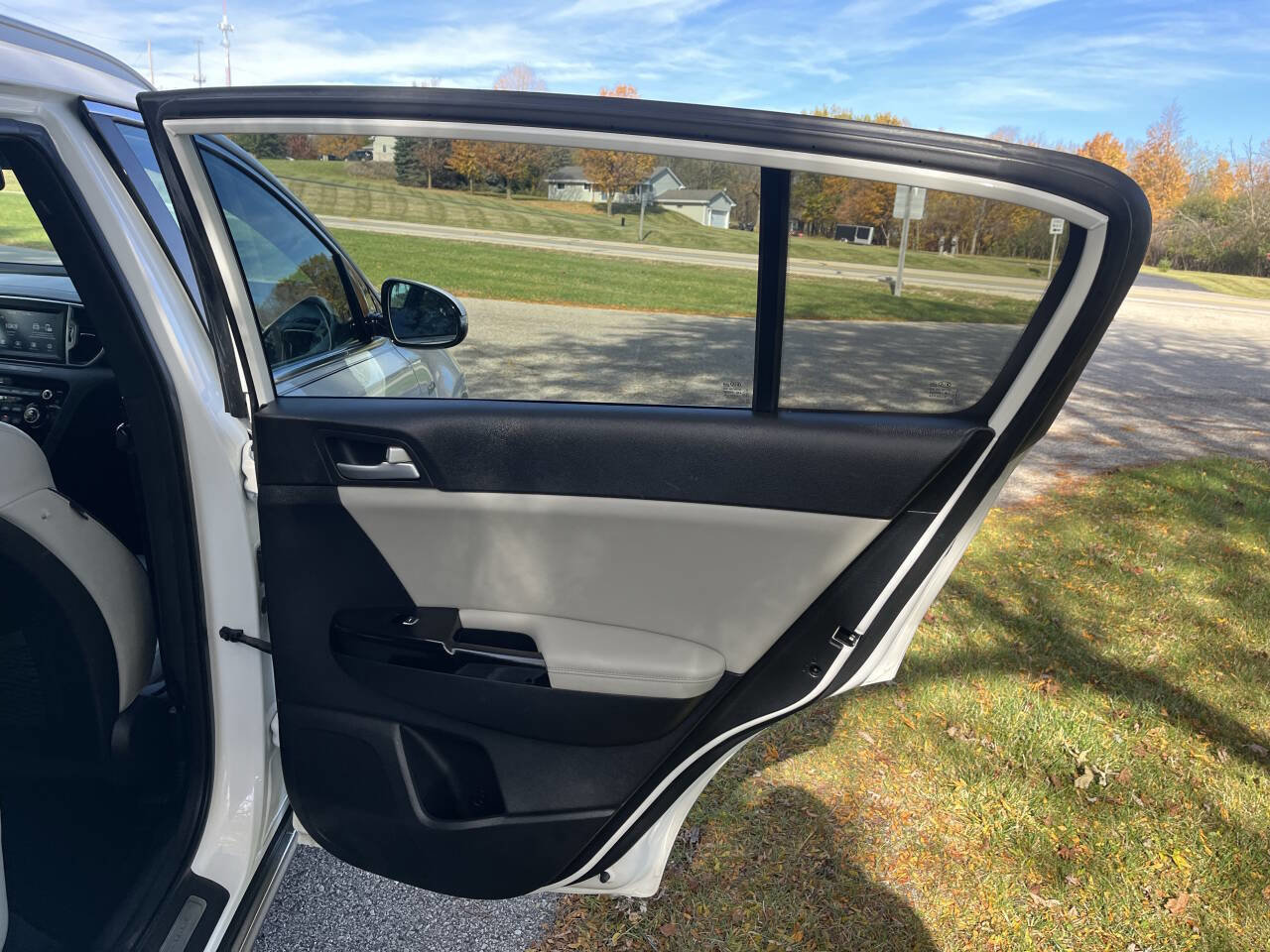 Used 2018 Kia Sportage EX w/ EX Sport Appearance Package image 35