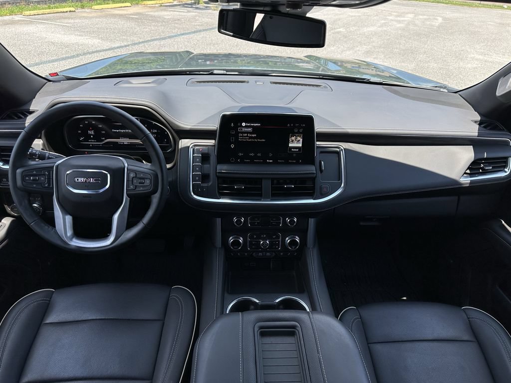 Used 2023 GMC Yukon SLT w/ SLT Luxury Package RWD image 15