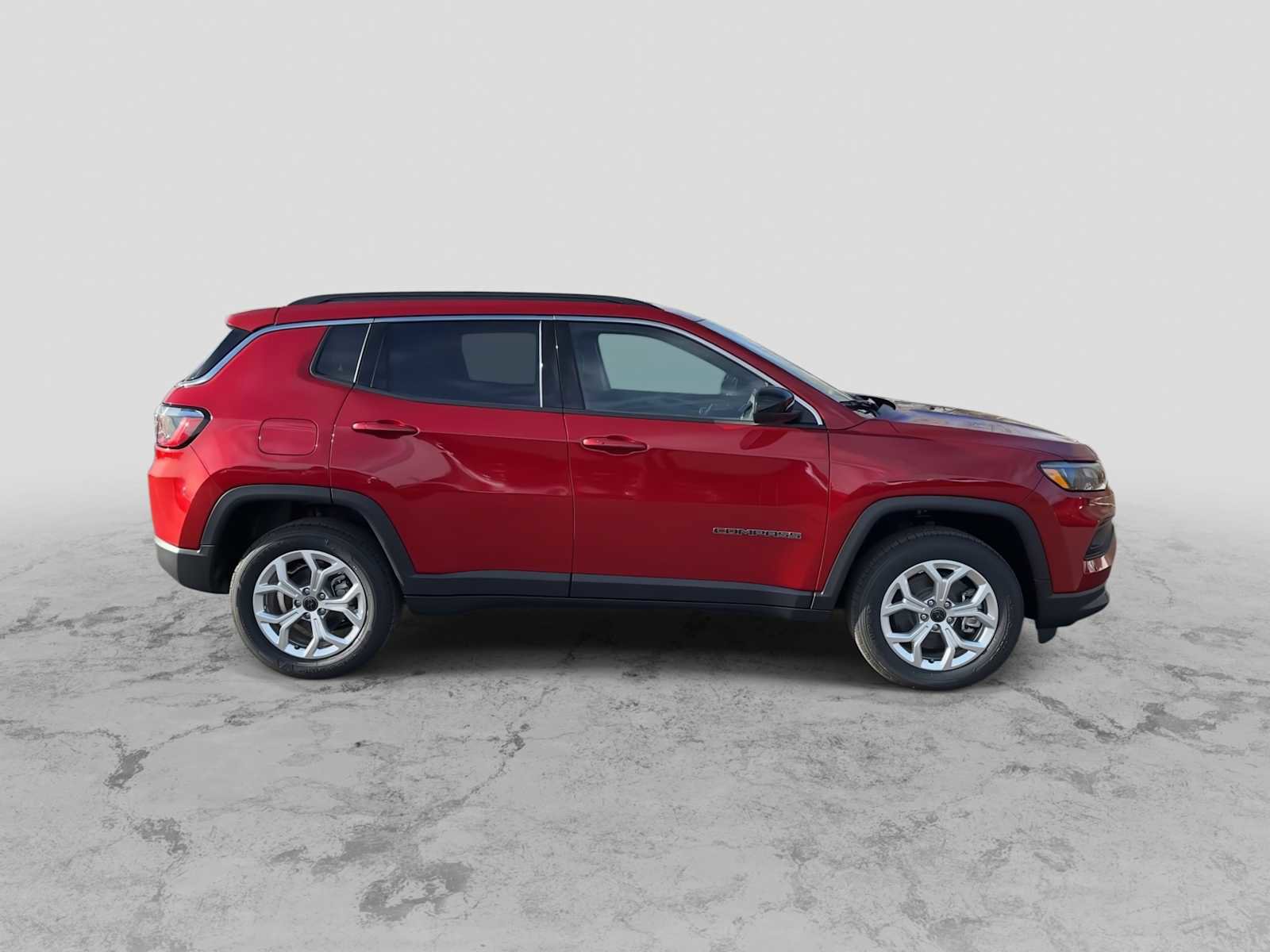 New 2026 Jeep Compass Latitude image 9