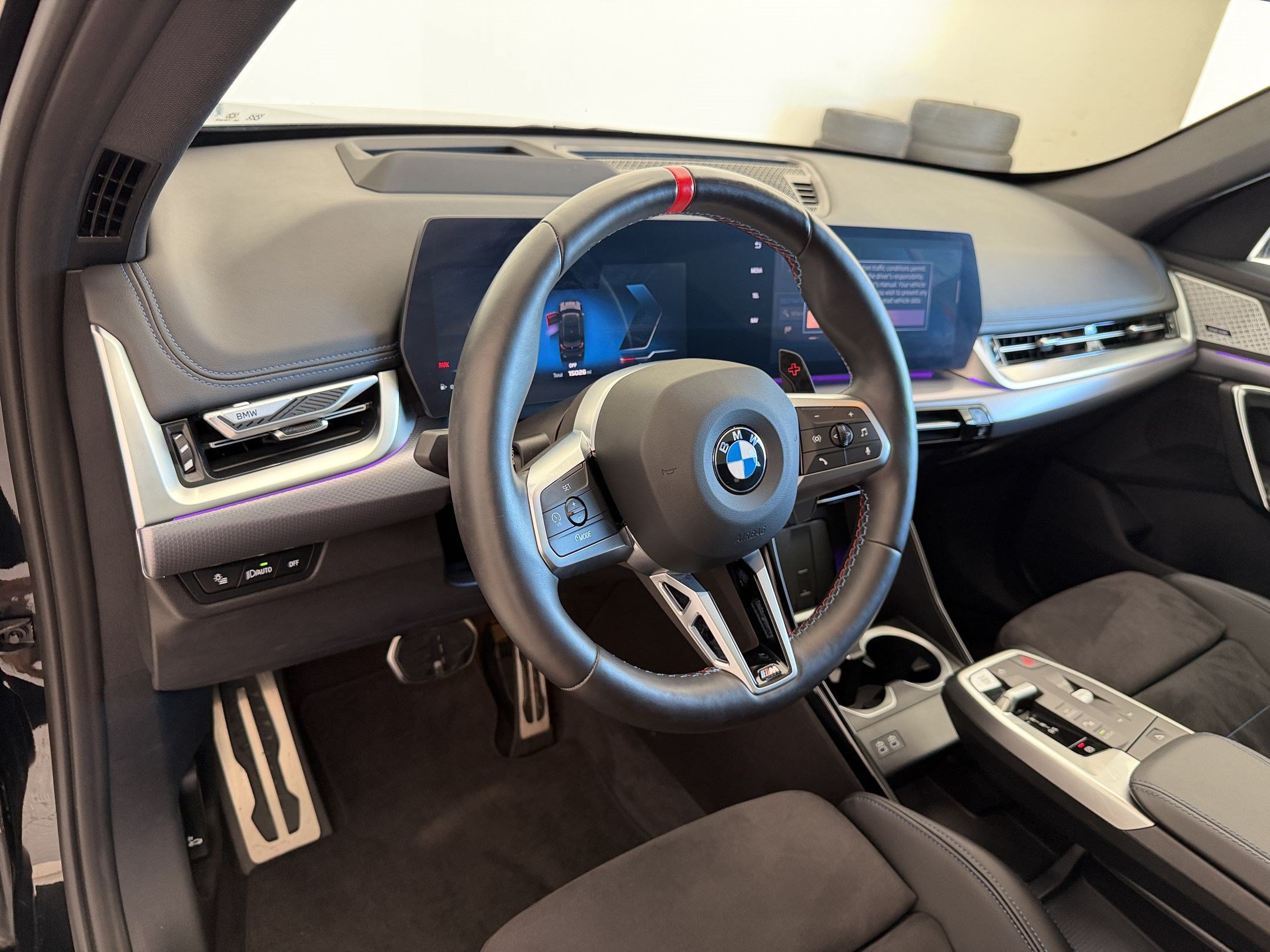 Certified 2025 BMW X1 M35i w/ Premium Package AWD/4WD image 4