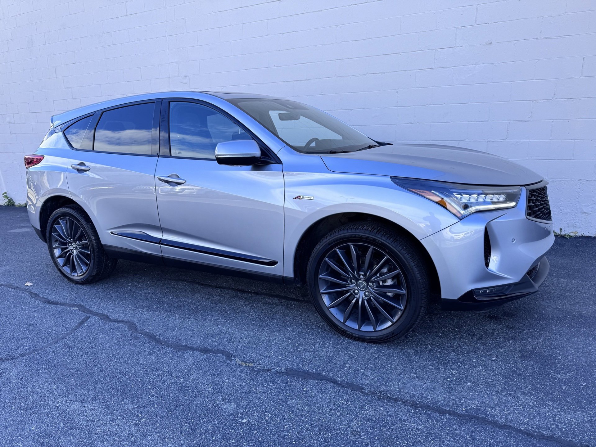 Used 2024 Acura RDX AWD w/ A-Spec & Advance Pkg image 4