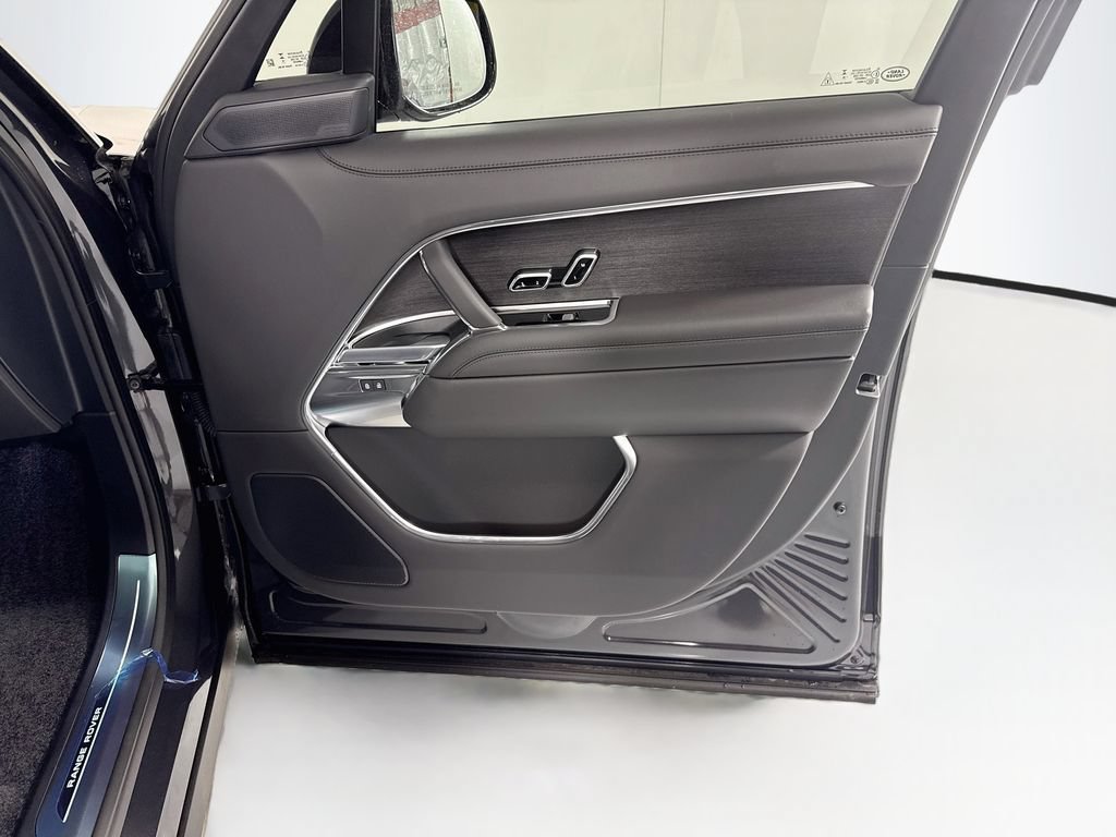 New 2026 Land Rover Range Rover SE AWD/4WD image 25