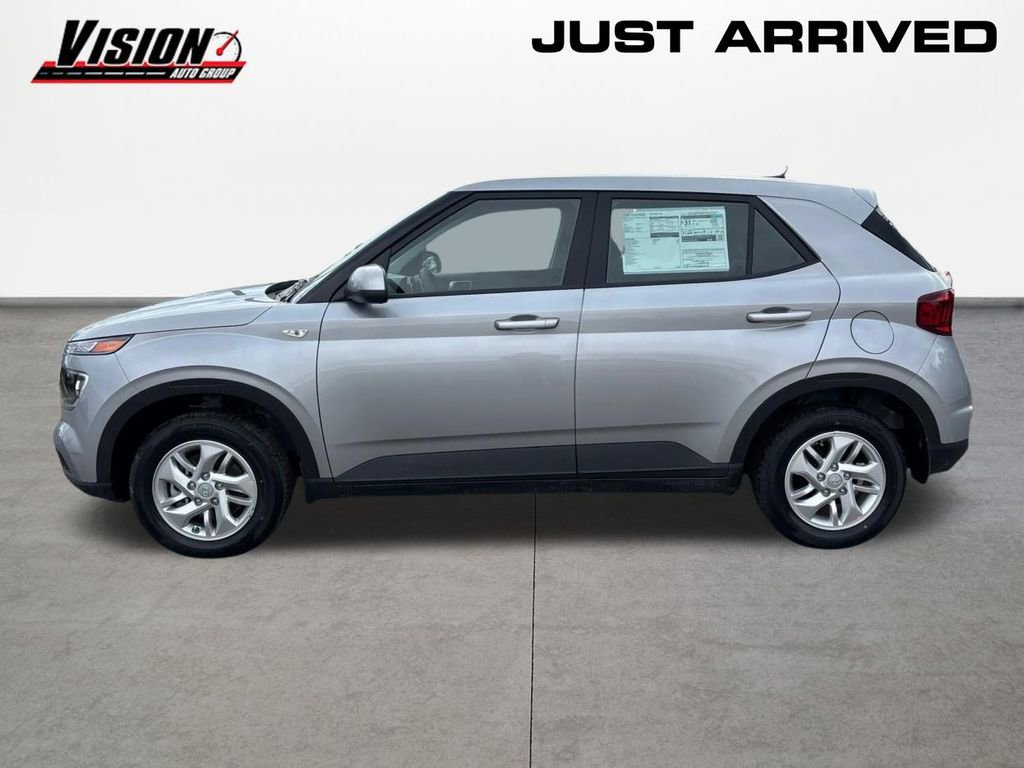 New 2026 Hyundai Venue SE FWD image 8