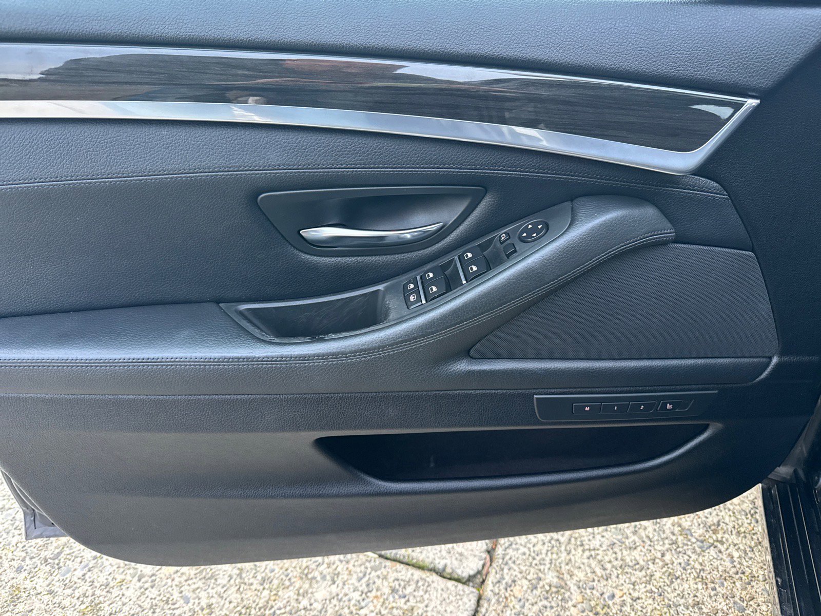 Used 2011 BMW 535i Sedan image 6