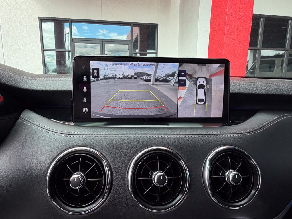 Used 2023 Kia Stinger GT2 image 19