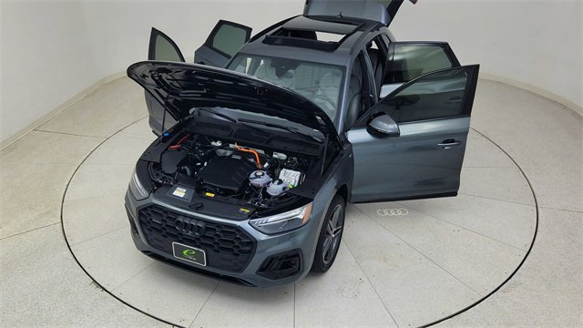 Used 2024 Audi Q5 e Prestige w/ Prestige Package image 90