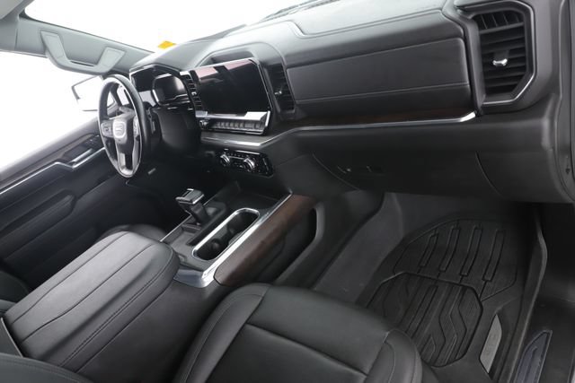 Used 2023 GMC Sierra 1500 SLT AWD/4WD image 29