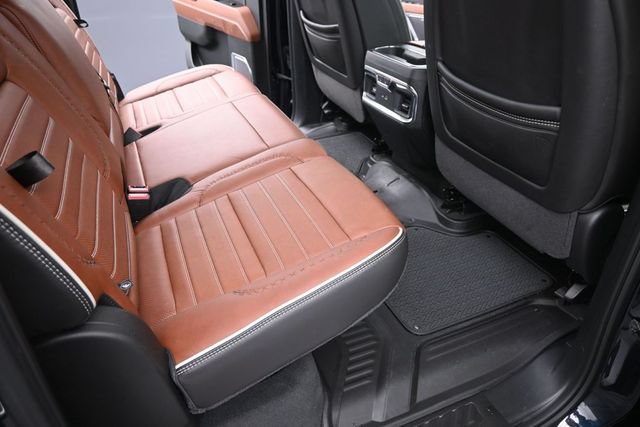 Used 2025 GMC Sierra 1500 Denali Ultimate AWD/4WD image 18
