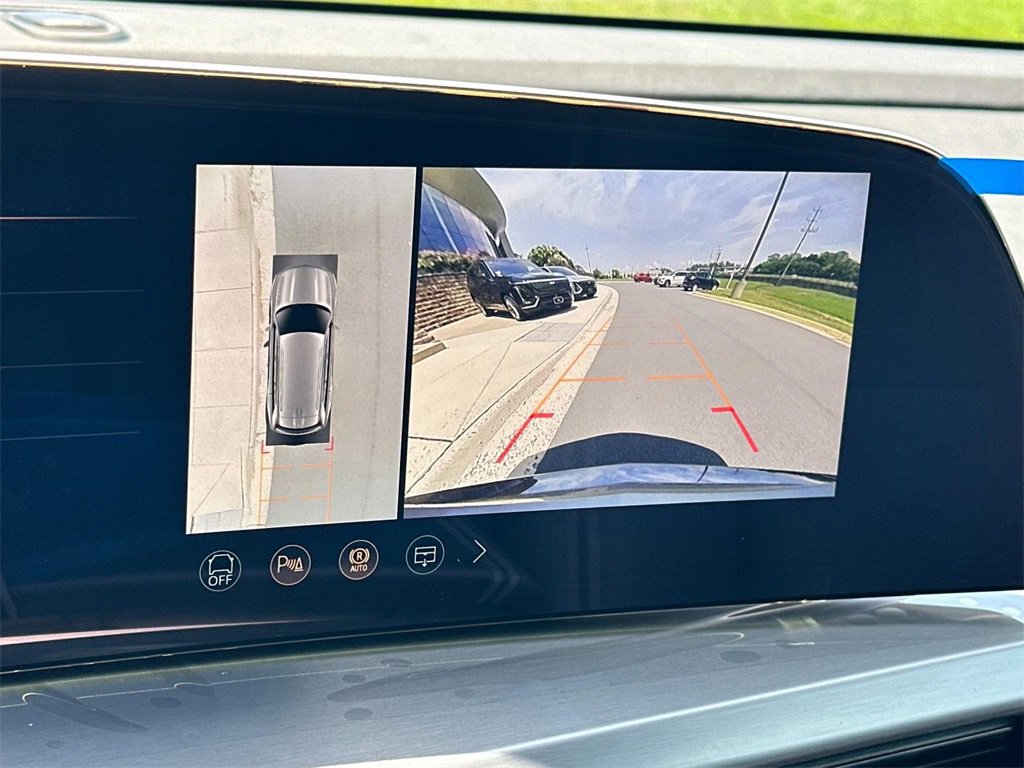 New 2026 Cadillac Vistiq Sport w/ LPO, Premium Carpet Package image 12