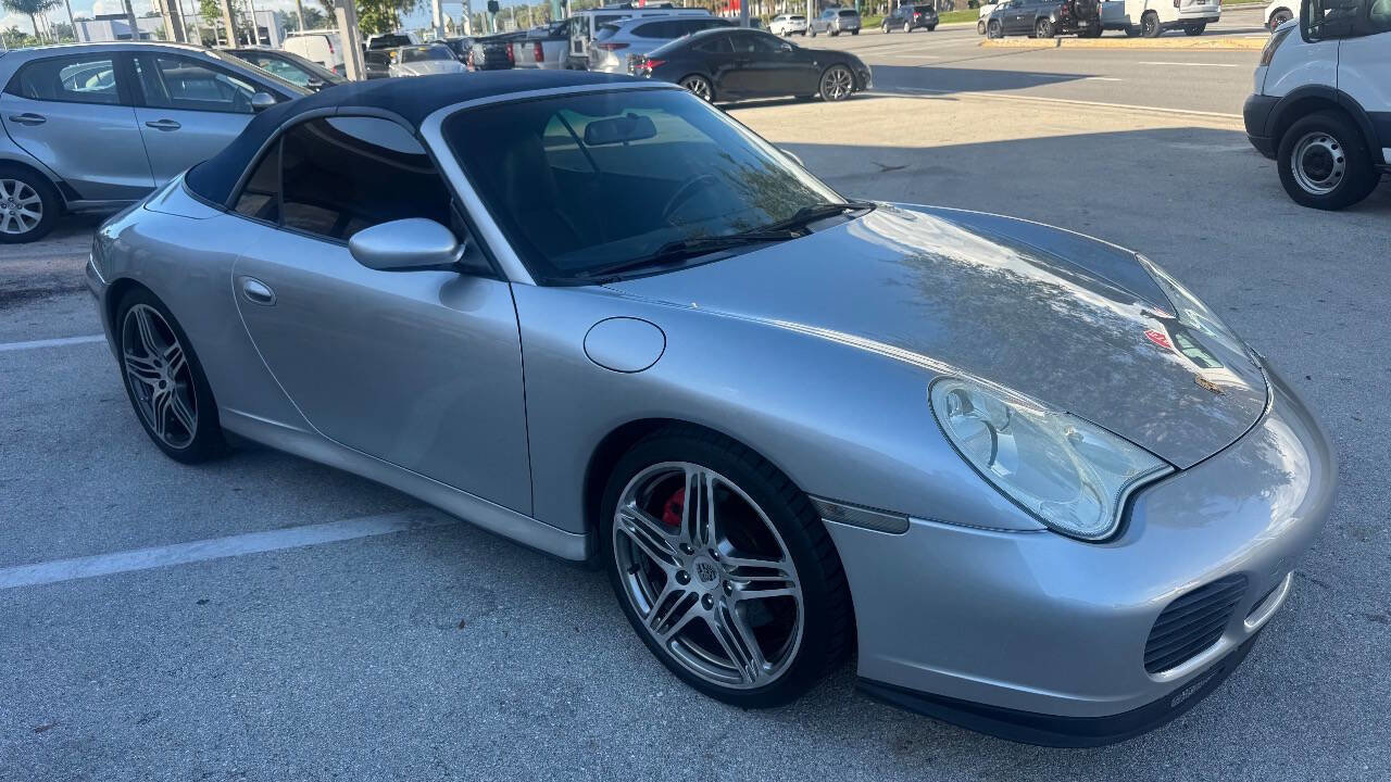 Used 2004 Porsche 911 Carrera 4S image 8