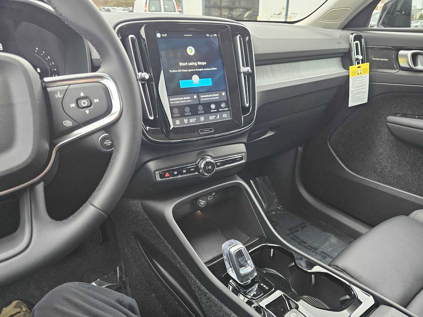 New 2026 Volvo XC40 B5 Plus w/ Protection Package Premier image 29