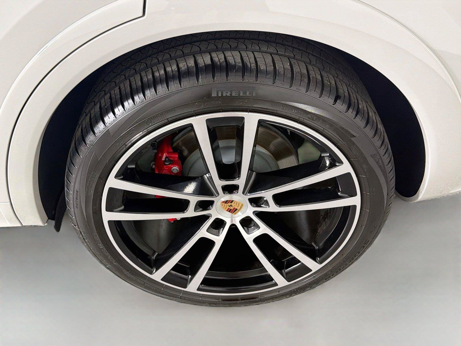 Certified 2026 Porsche Cayenne S AWD/4WD image 12