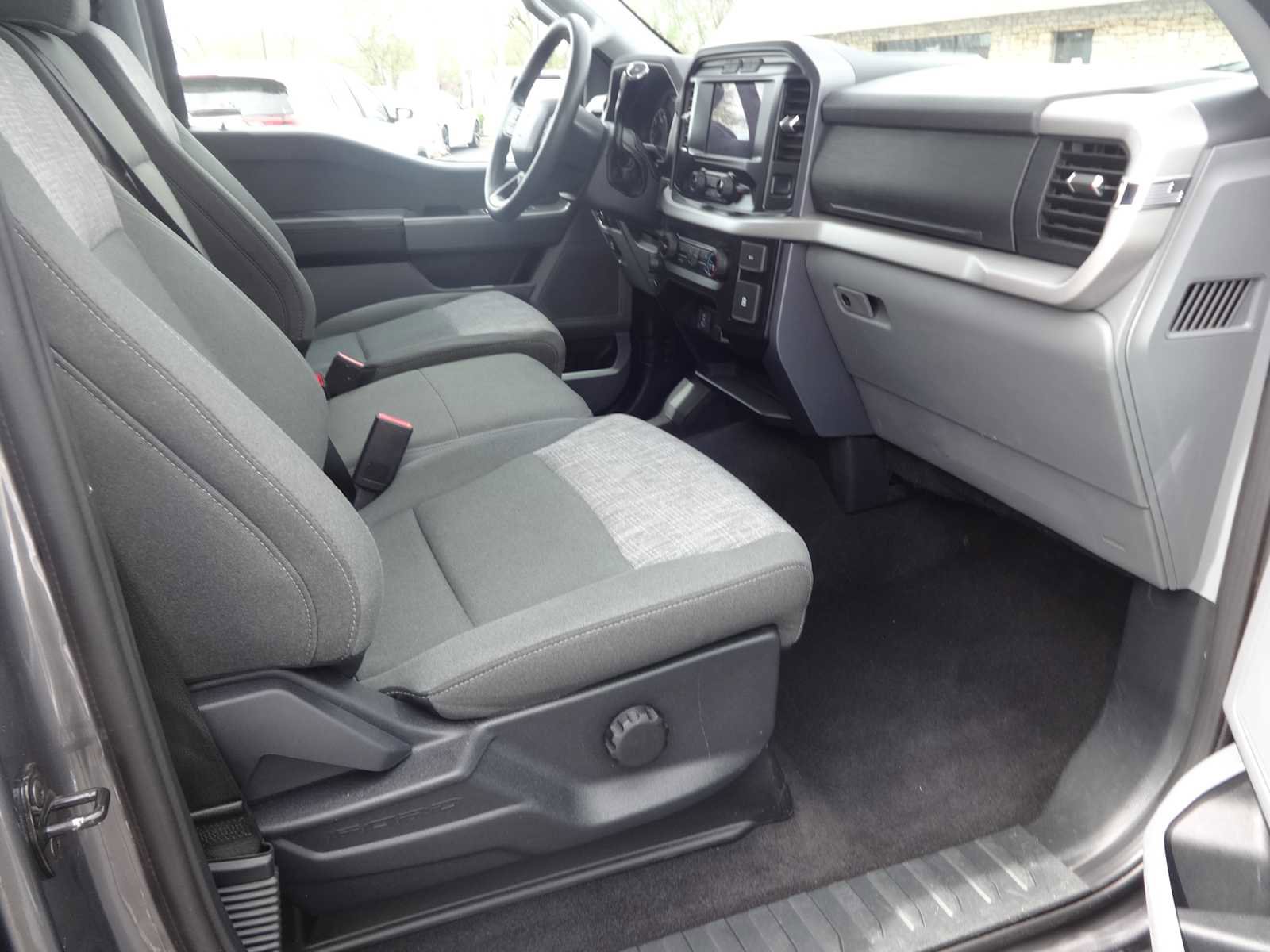 Used 2023 Ford F150 XLT image 10