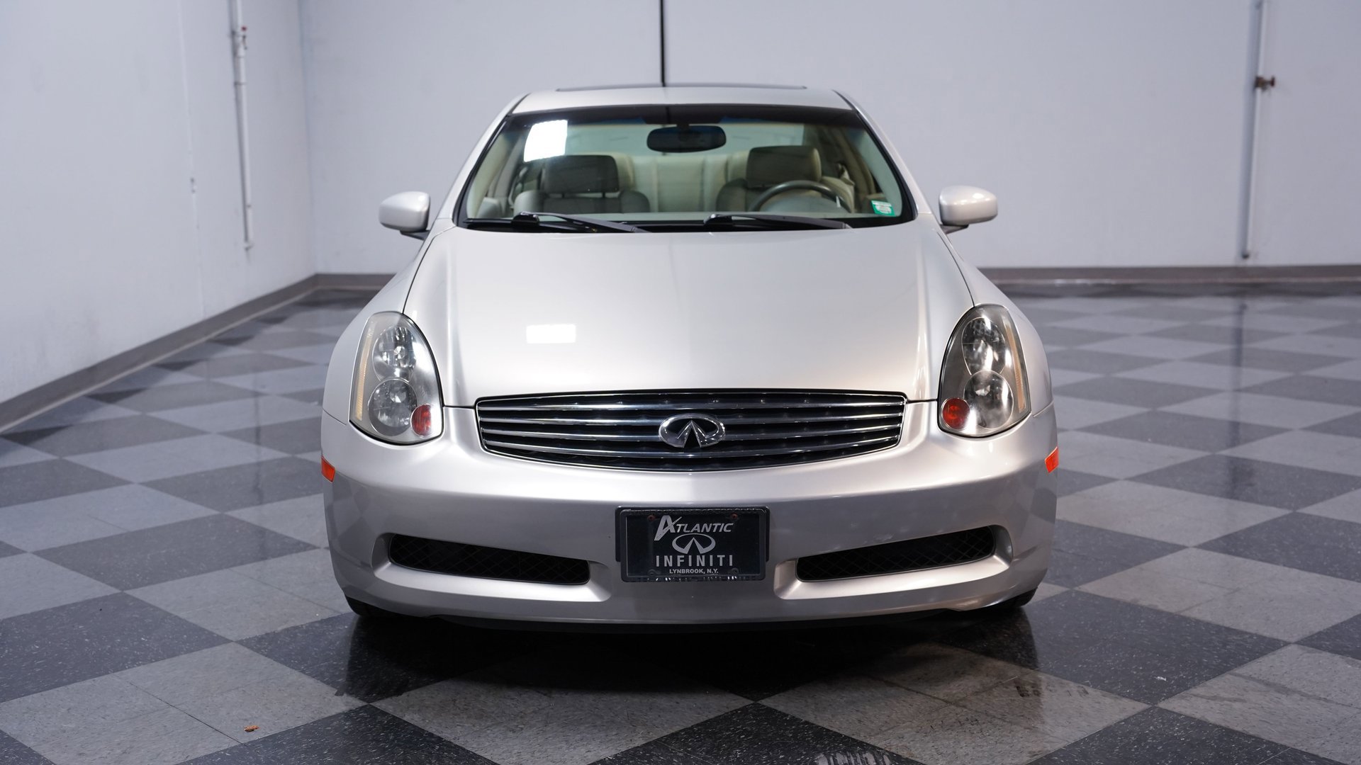 Used 2004 INFINITI G35 Coupe w/ Premium Pkg image 16