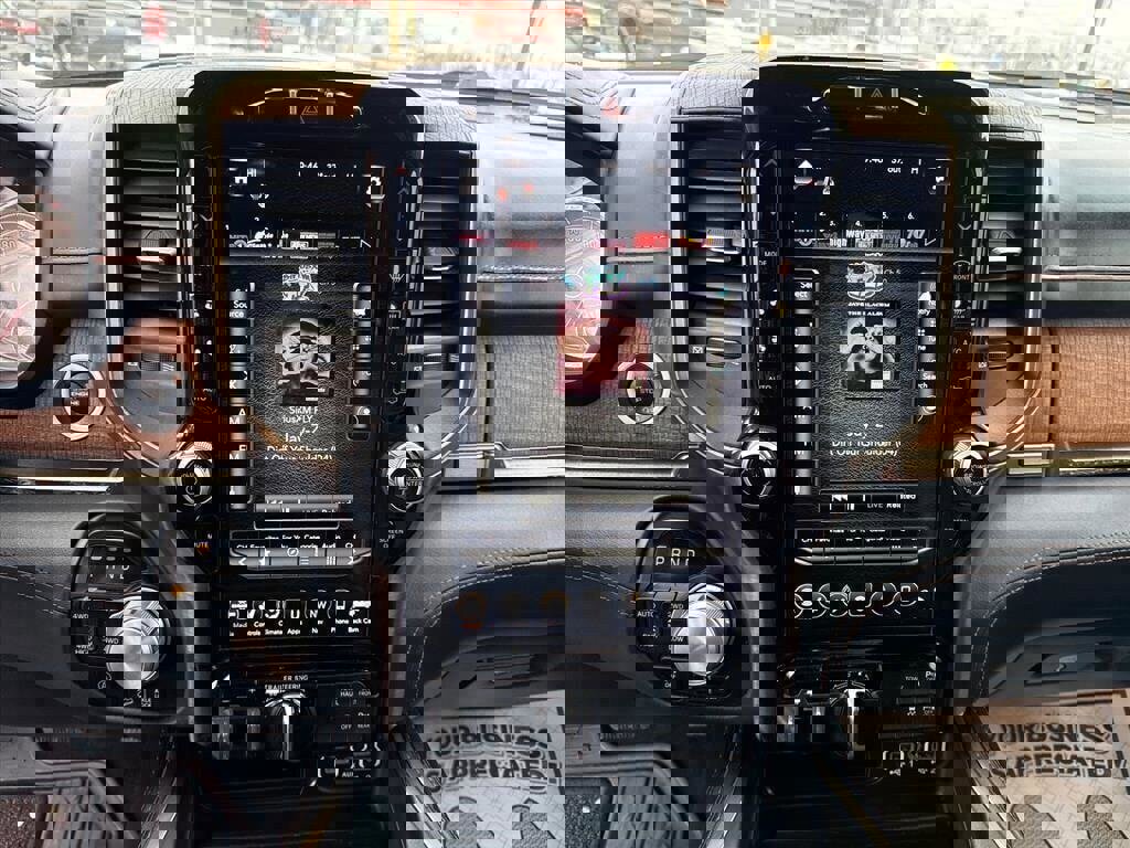 Used 2021 RAM 1500 Limited w/ Trailer Tow Group image 11