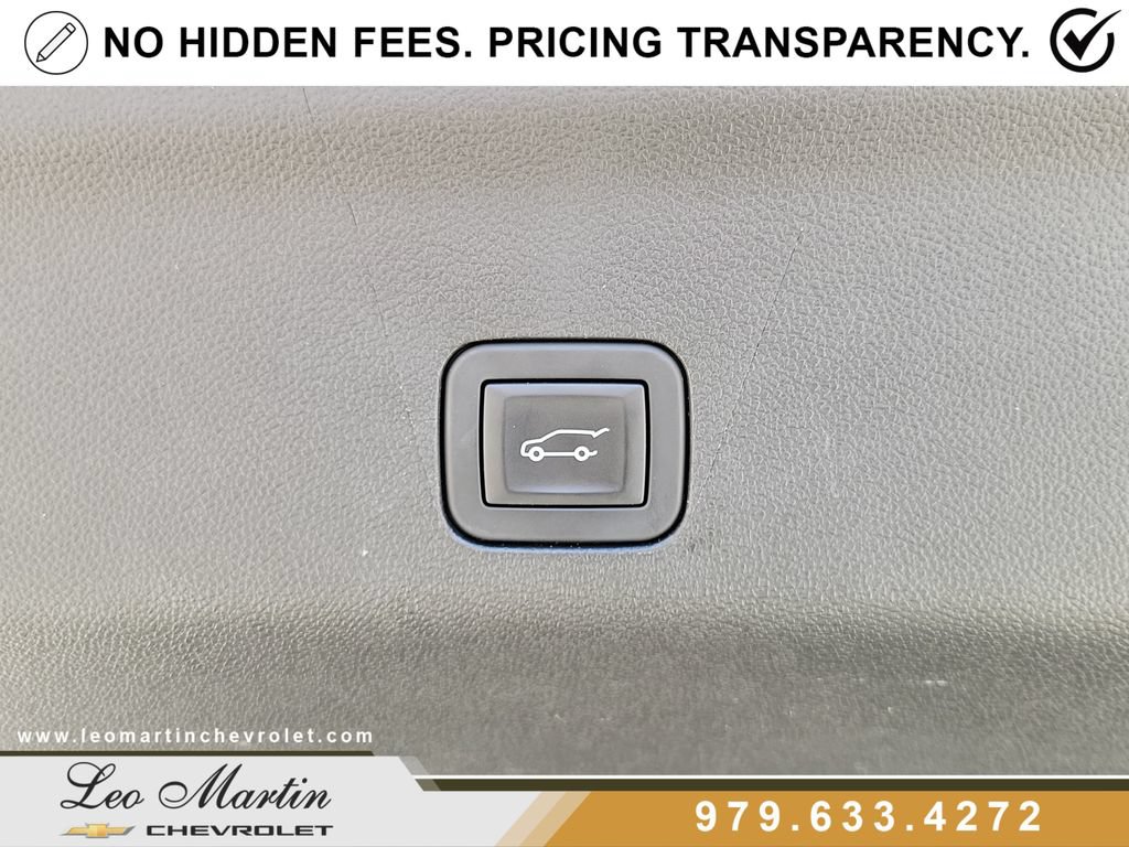 Used 2025 Chevrolet Tahoe RST w/ Advanced Technology Package AWD/4WD image 8