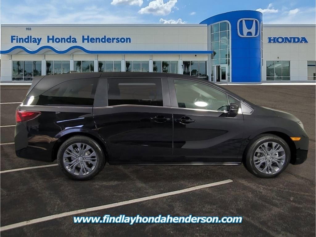 New 2026 Honda Odyssey Touring image 6
