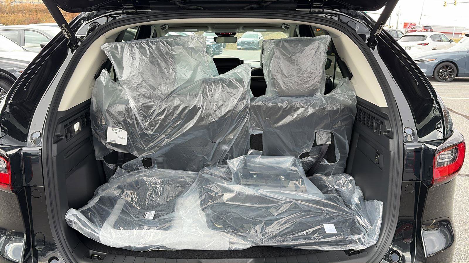 New 2025 MAZDA CX-90 3.3 Turbo w/ Preferred Package image 30