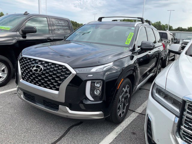 Used 2022 Hyundai Palisade Calligraphy FWD image 3