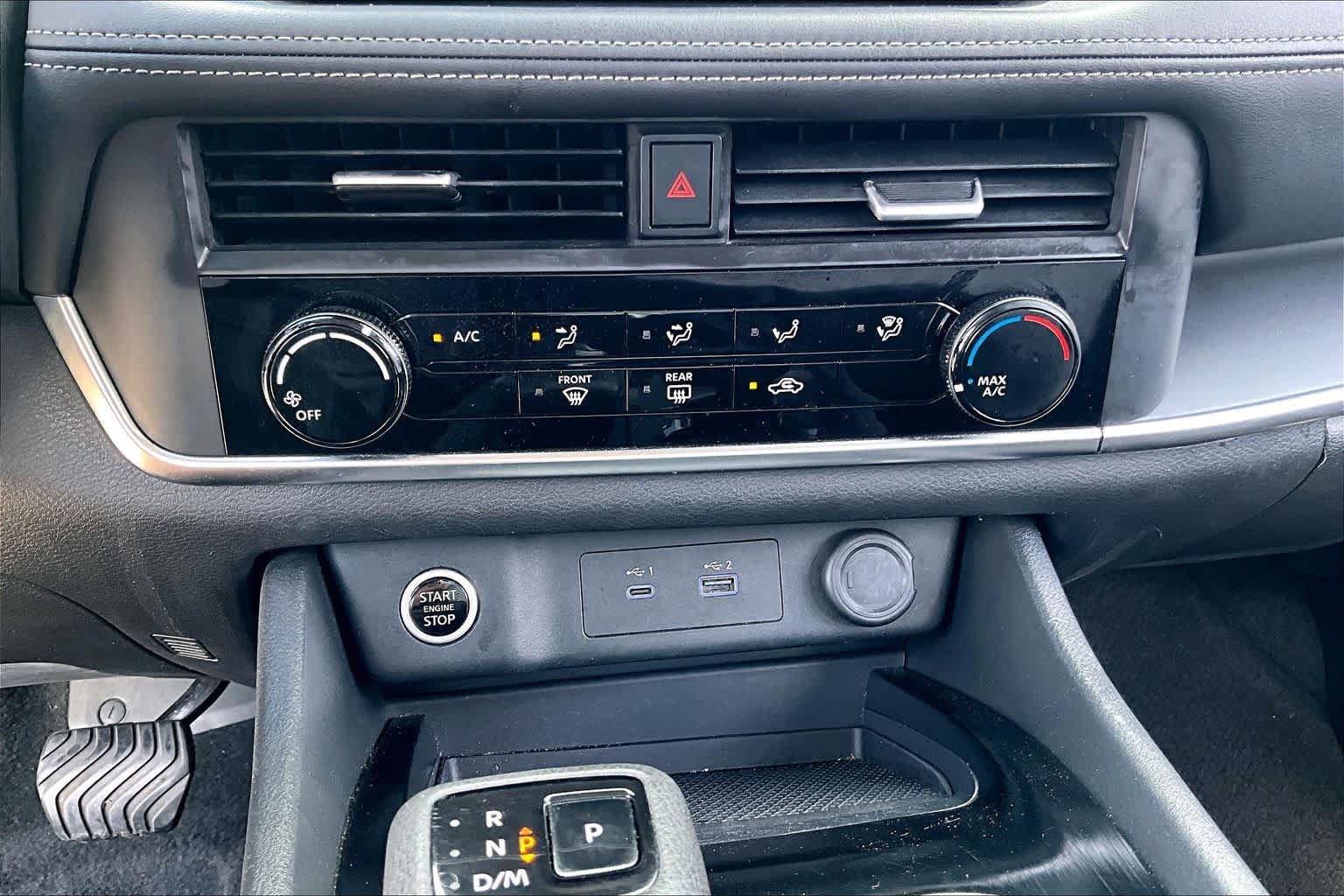 Used 2023 Nissan Rogue S FWD image 32