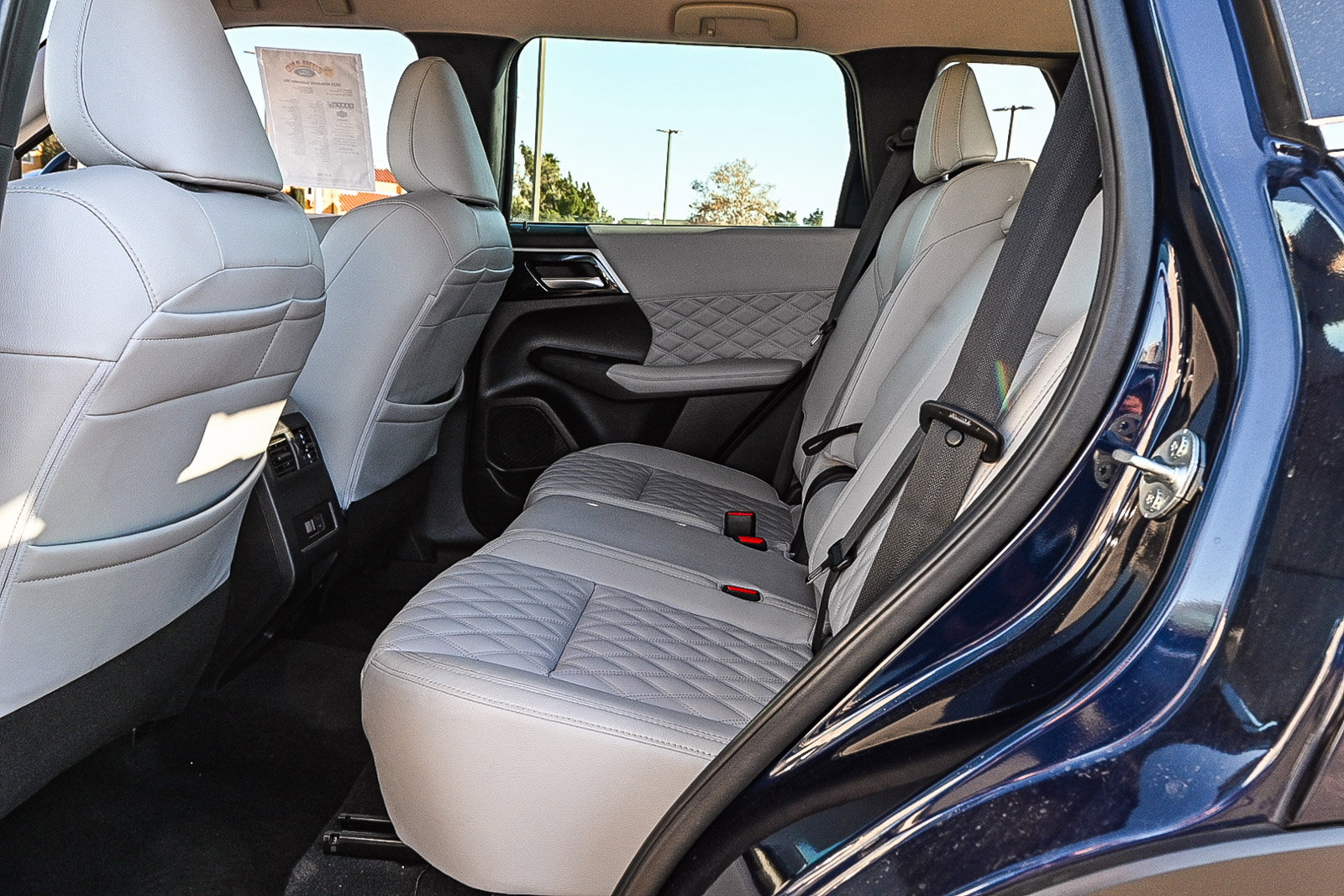 Used 2022 Mitsubishi Outlander SEL image 19