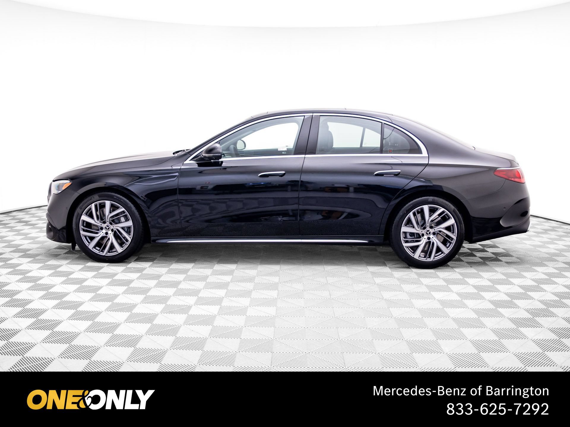 New 2027 Mercedes-Benz E 450 4MATIC Sedan image 2