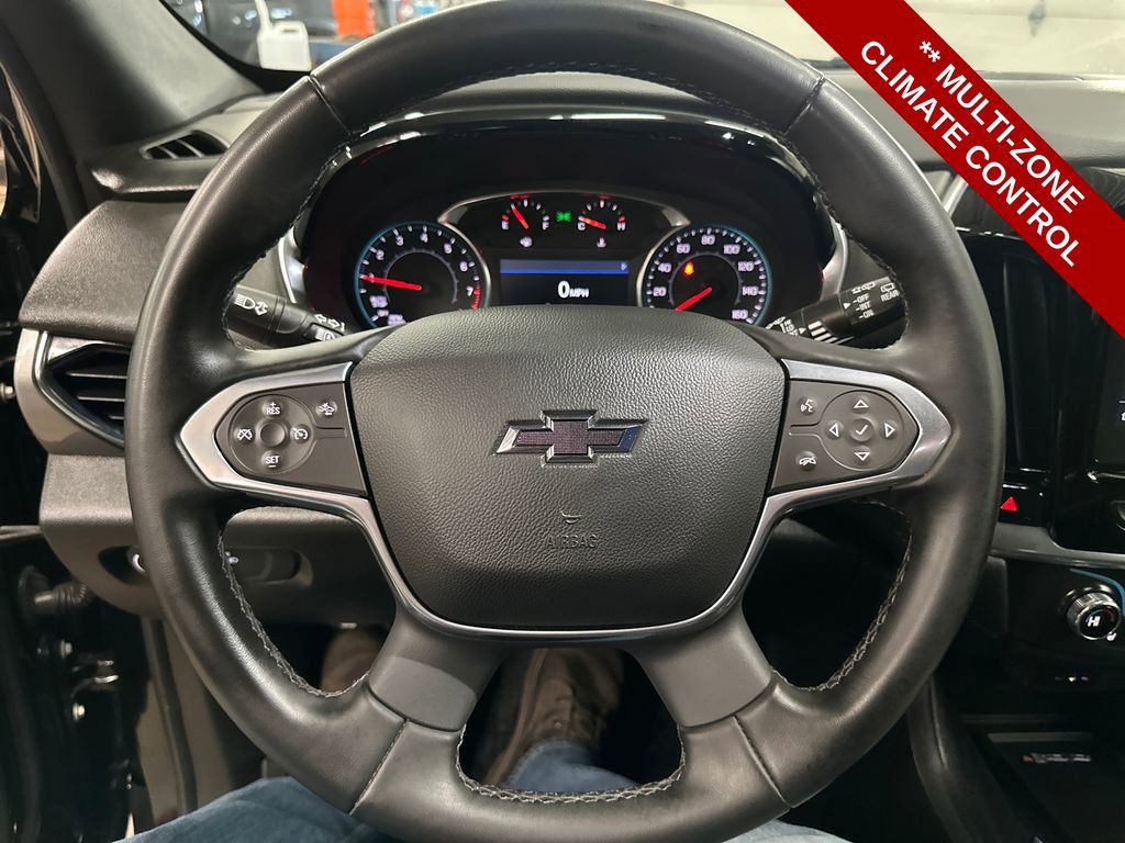 Used 2023 Chevrolet Traverse LT w/ Midnight/Sport Edition image 18