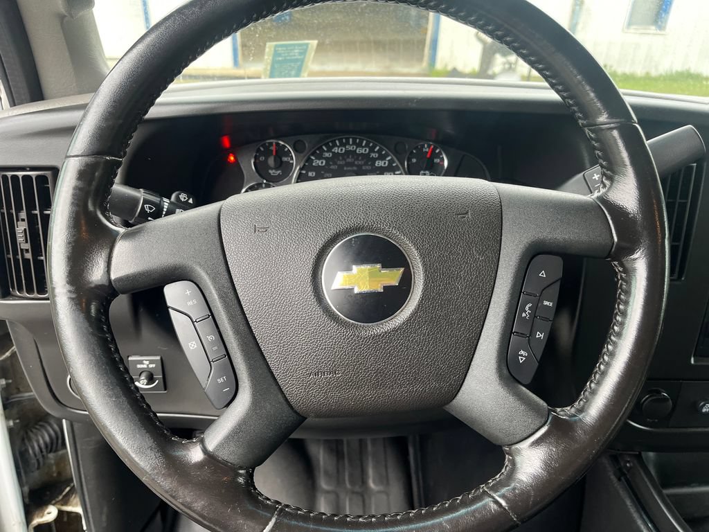 Used 2020 Chevrolet Express 2500 w/ Driver Convenience Package RWD image 21