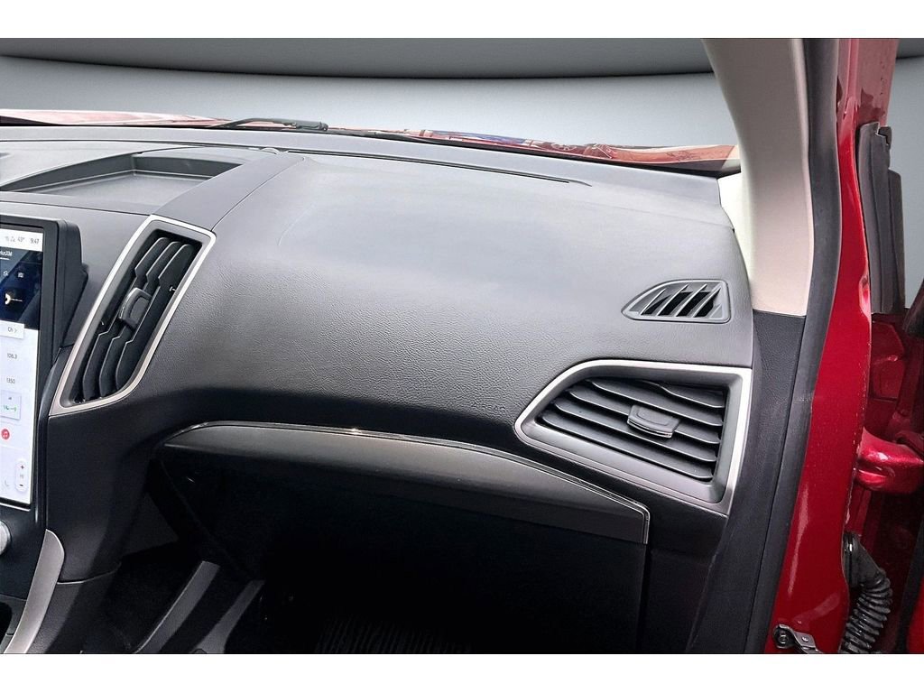 Used 2022 Ford Edge SEL w/ Convenience Package image 18