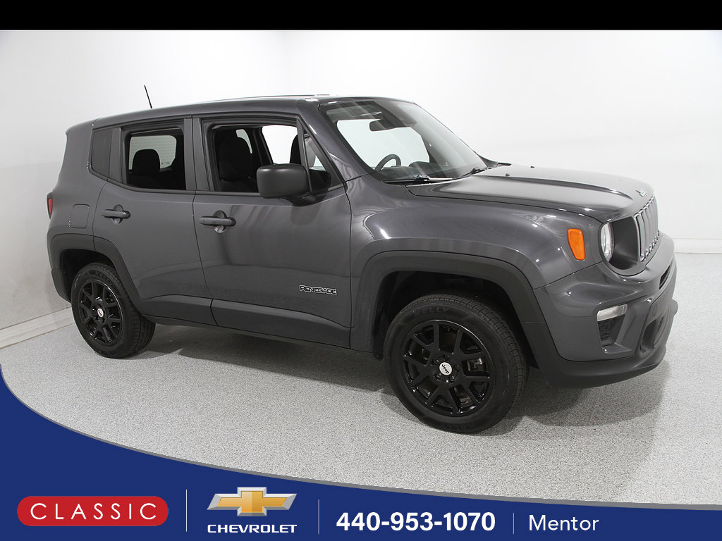 Used 2023 Jeep Renegade Latitude AWD/4WD video 1