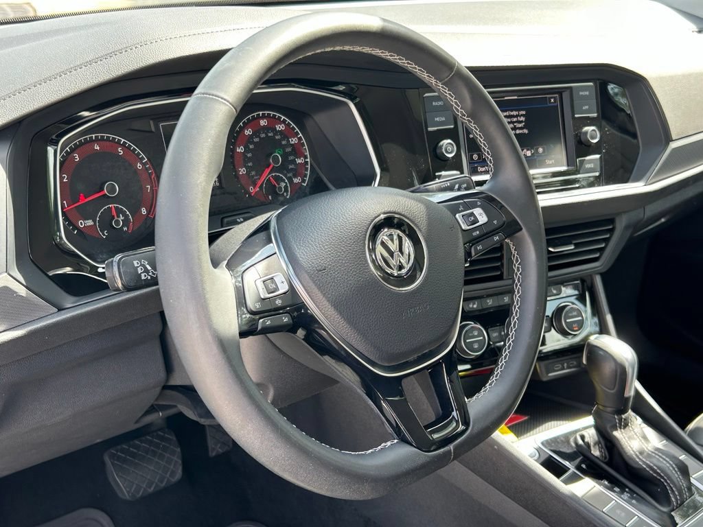 Certified 2021 Volkswagen Jetta SE w/ SE Cold Weather Package FWD image 17