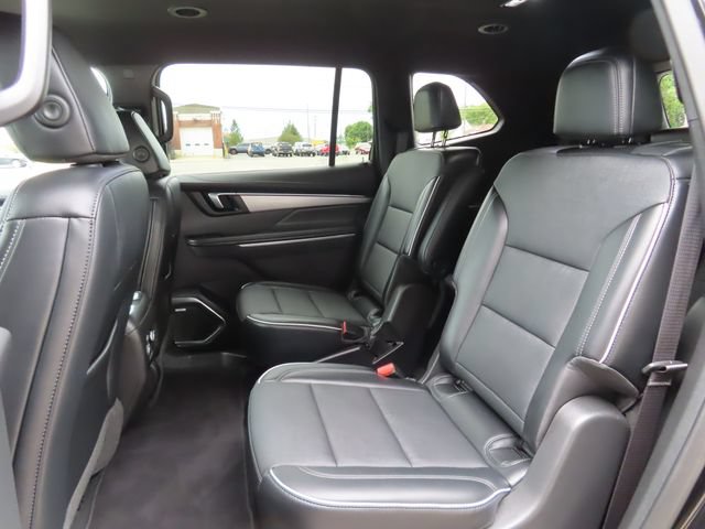 Used 2026 Buick Enclave Preferred AWD/4WD image 21