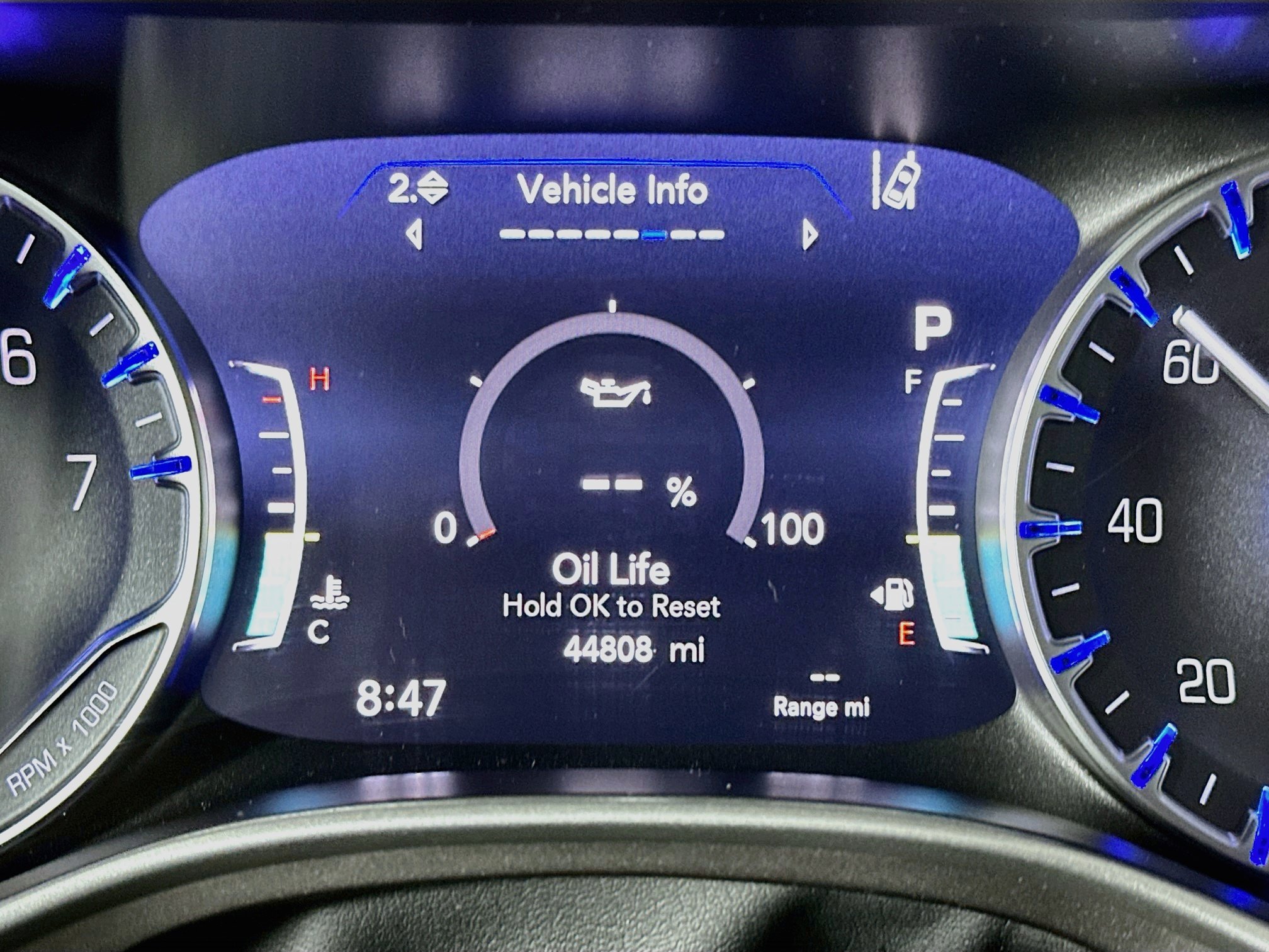 Used 2024 Chrysler Pacifica Touring-L FWD image 19