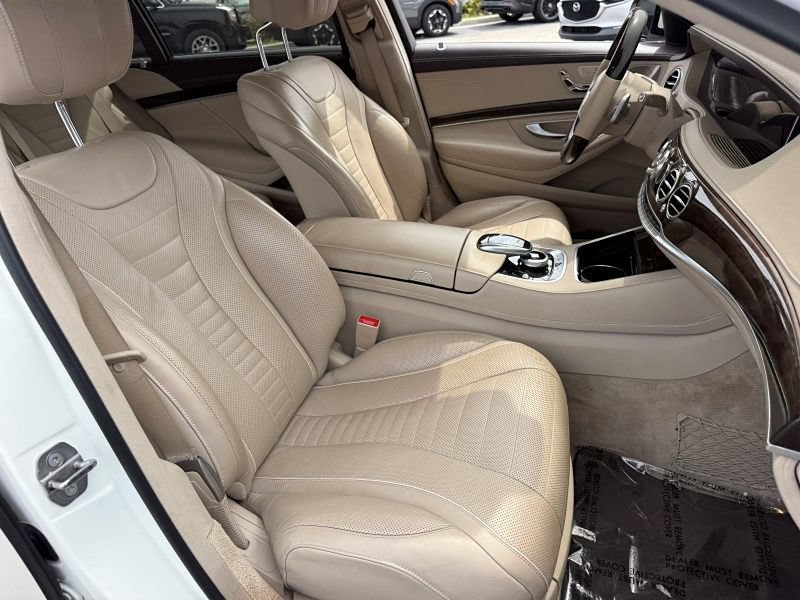 Used 2020 Mercedes-Benz S 560 Sedan image 16