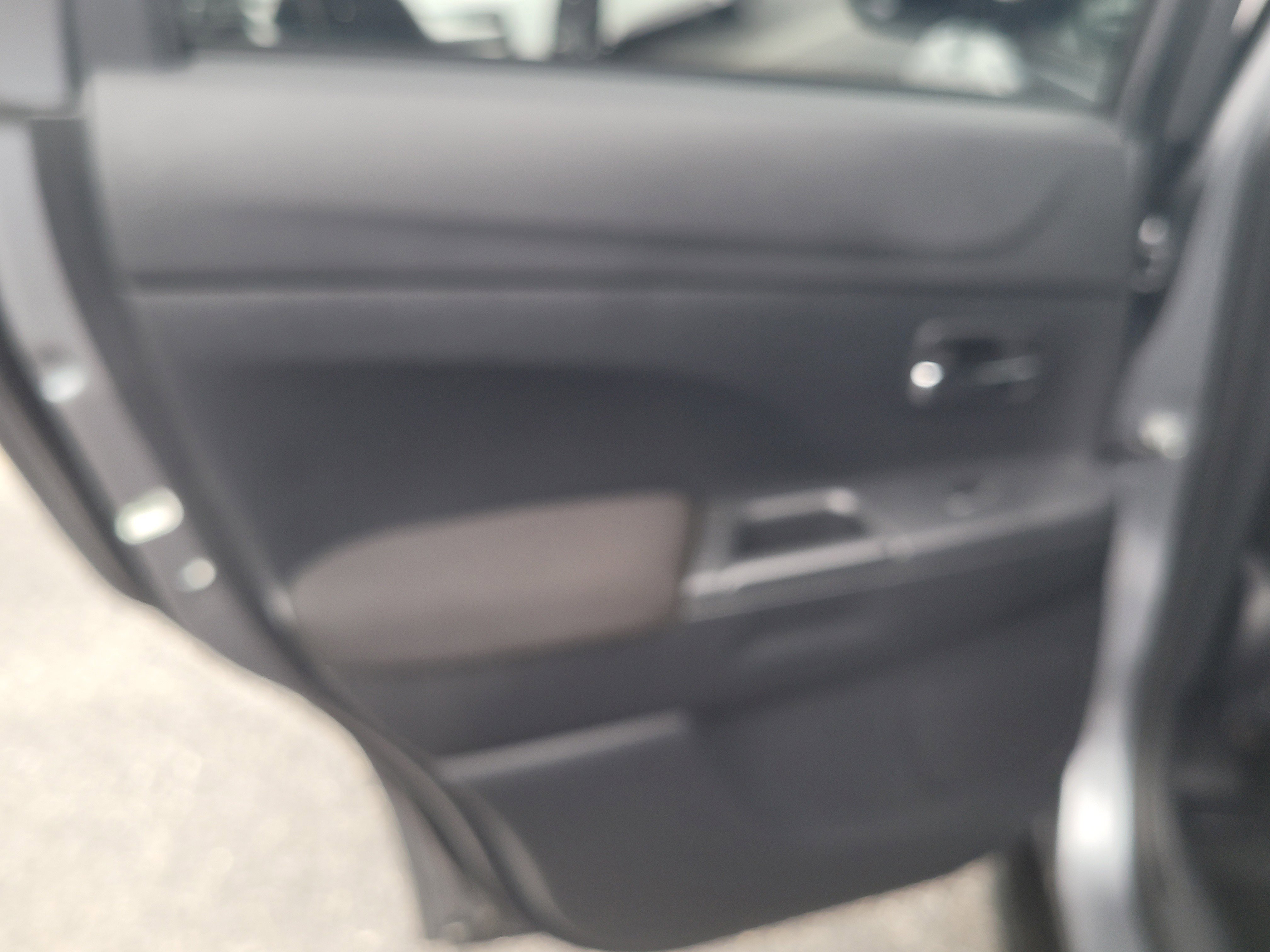 Used 2024 Mitsubishi Outlander Sport ES image 12