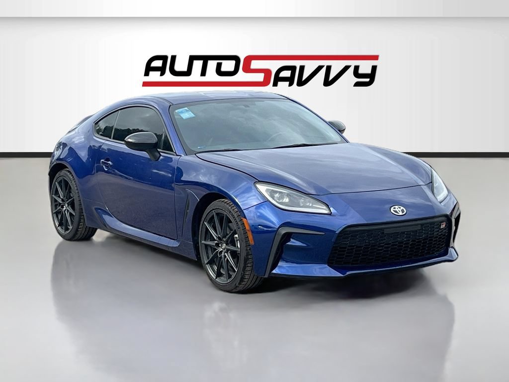 Used 2024 Toyota GR86 Premium RWD image 1