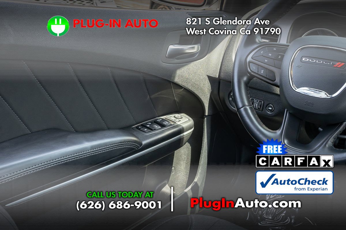 Used 2022 Dodge Charger SXT RWD image 11