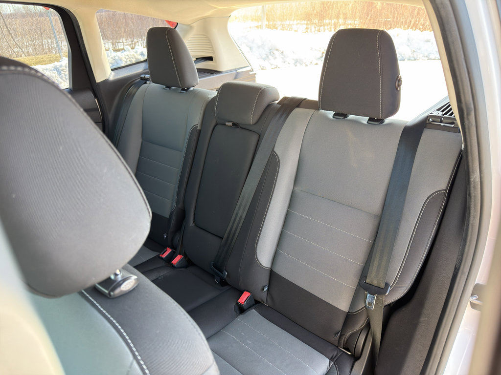 Used 2016 Ford C-MAX SE w/ Equipment Group 201A image 33