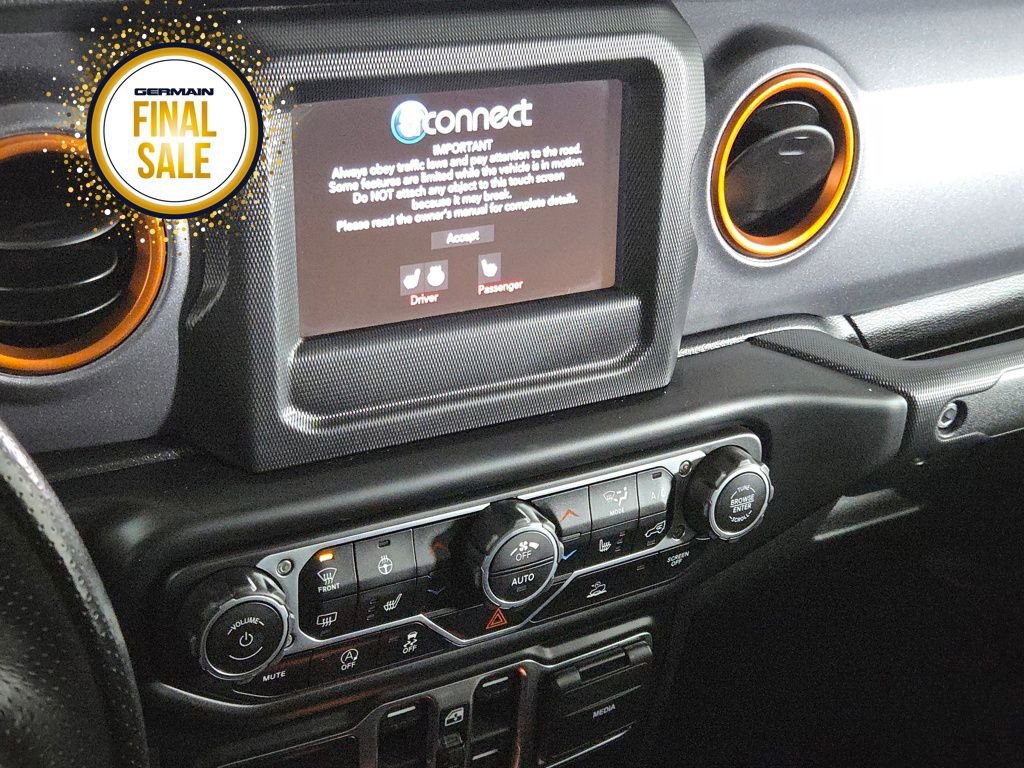 Used 2021 Jeep Gladiator Mojave w/ Cold Weather Group image 22