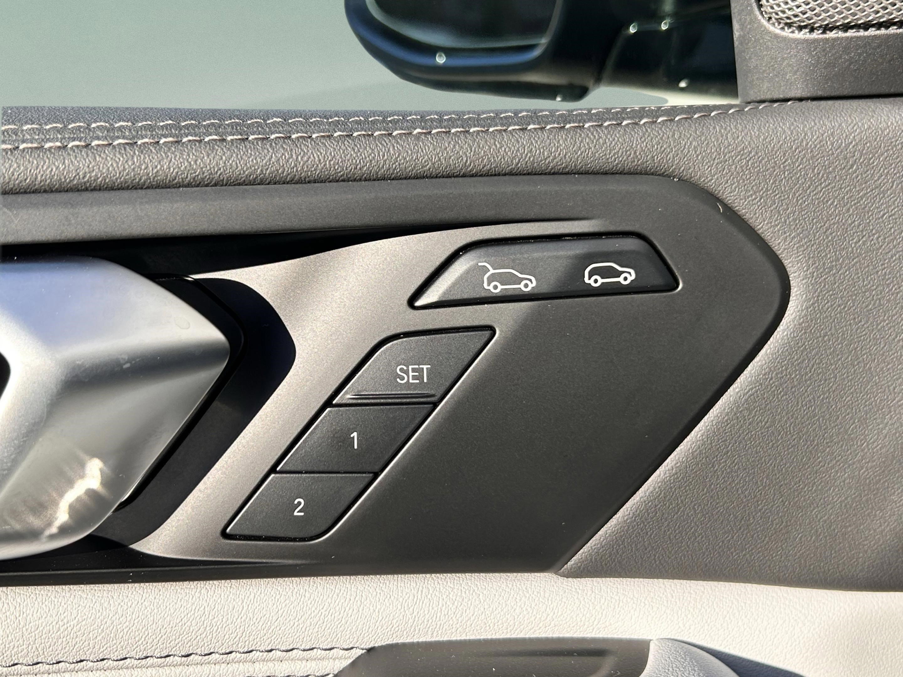 Used 2025 BMW X6 xDrive40i image 23