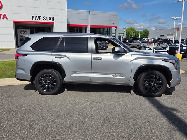 Used 2025 Toyota Sequoia Platinum AWD/4WD image 15