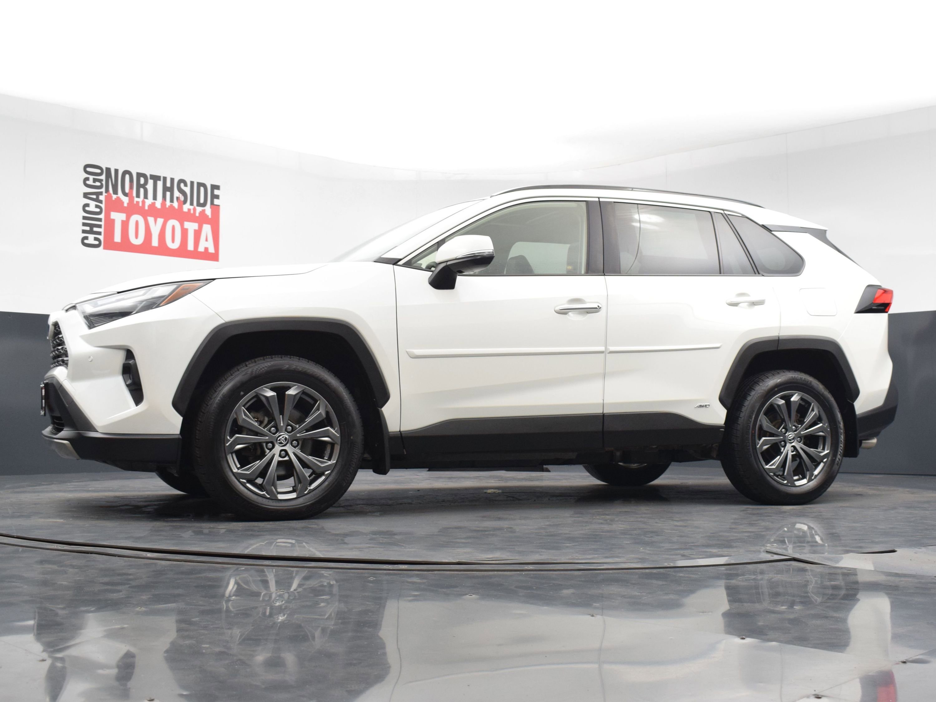 Used 2022 Toyota RAV4 Limited w/ Limited Grade Weather Package image 32