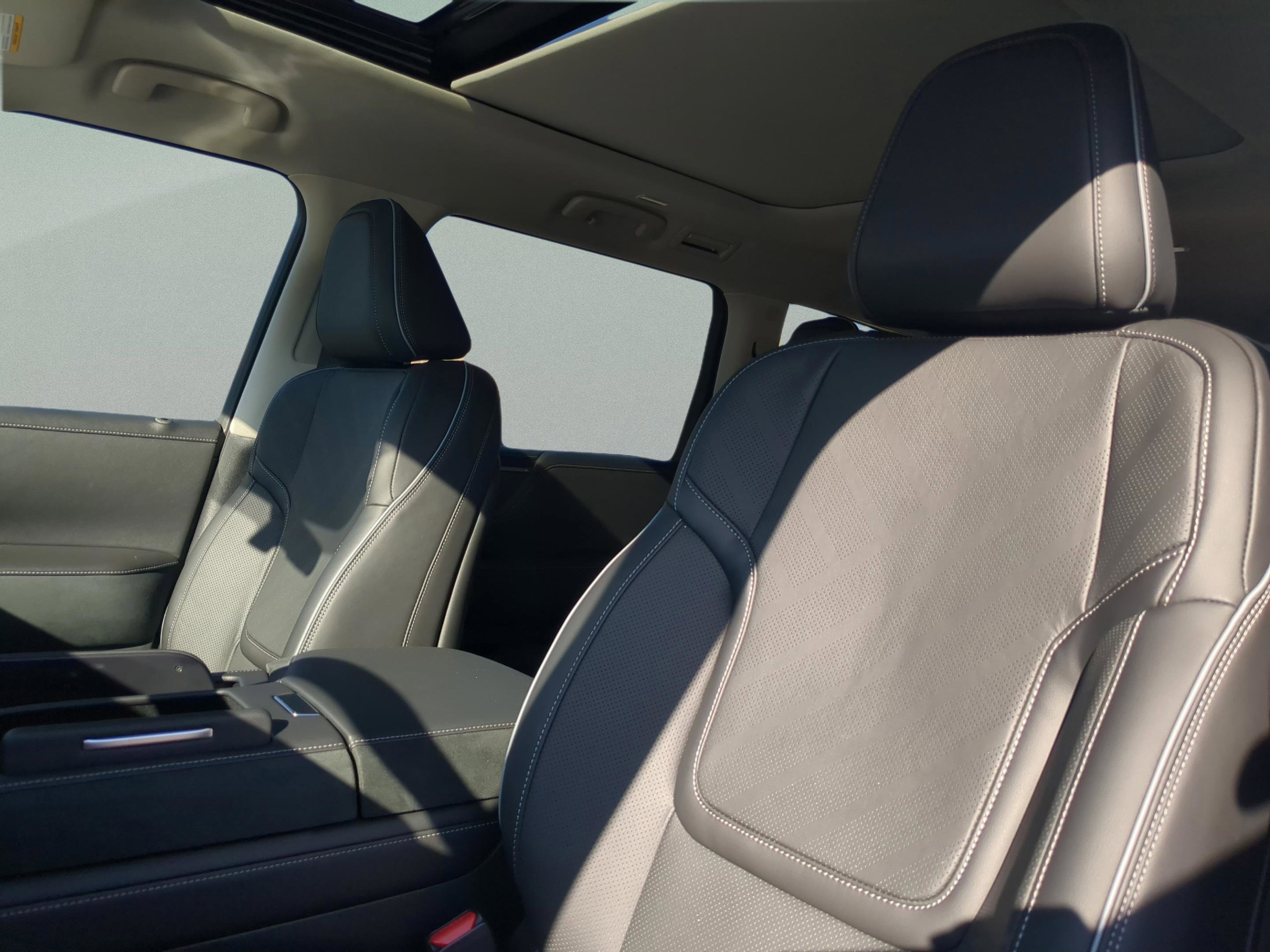 New 2026 INFINITI QX80 Luxe w/ Cargo Package image 24