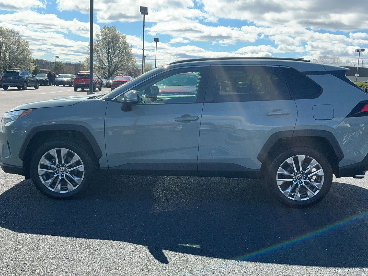 Certified 2022 Toyota RAV4 XLE Premium w/ Carpet Mat Package (TMS) image 12