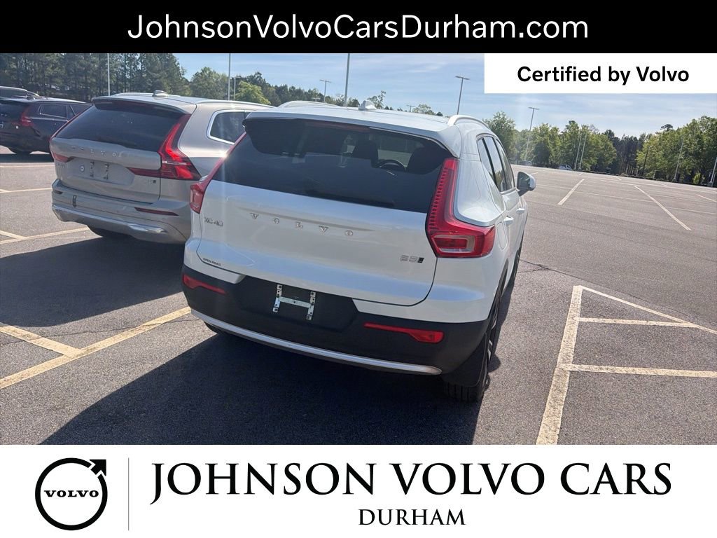 Used 2023 Volvo XC40 B5 Plus w/ Driver Assist Package image 14