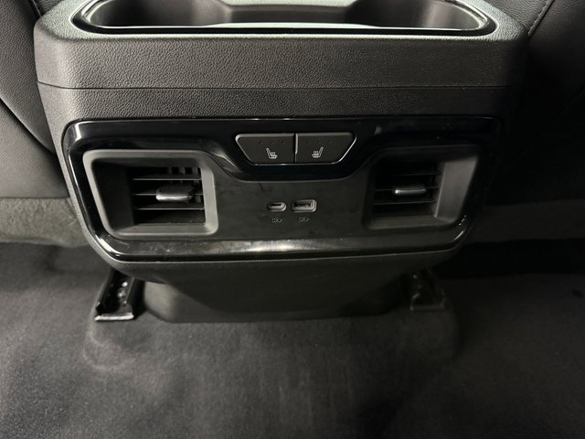 Used 2023 GMC Sierra 1500 AT4 w/ Technology Package image 31