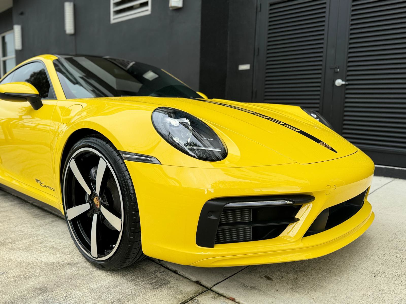 Used 2021 Porsche 911 Carrera RWD image 6