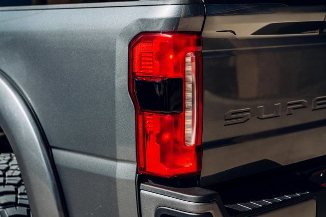 New 2026 Ford F250 Lariat w/ Black Appearance Package AWD/4WD image 13